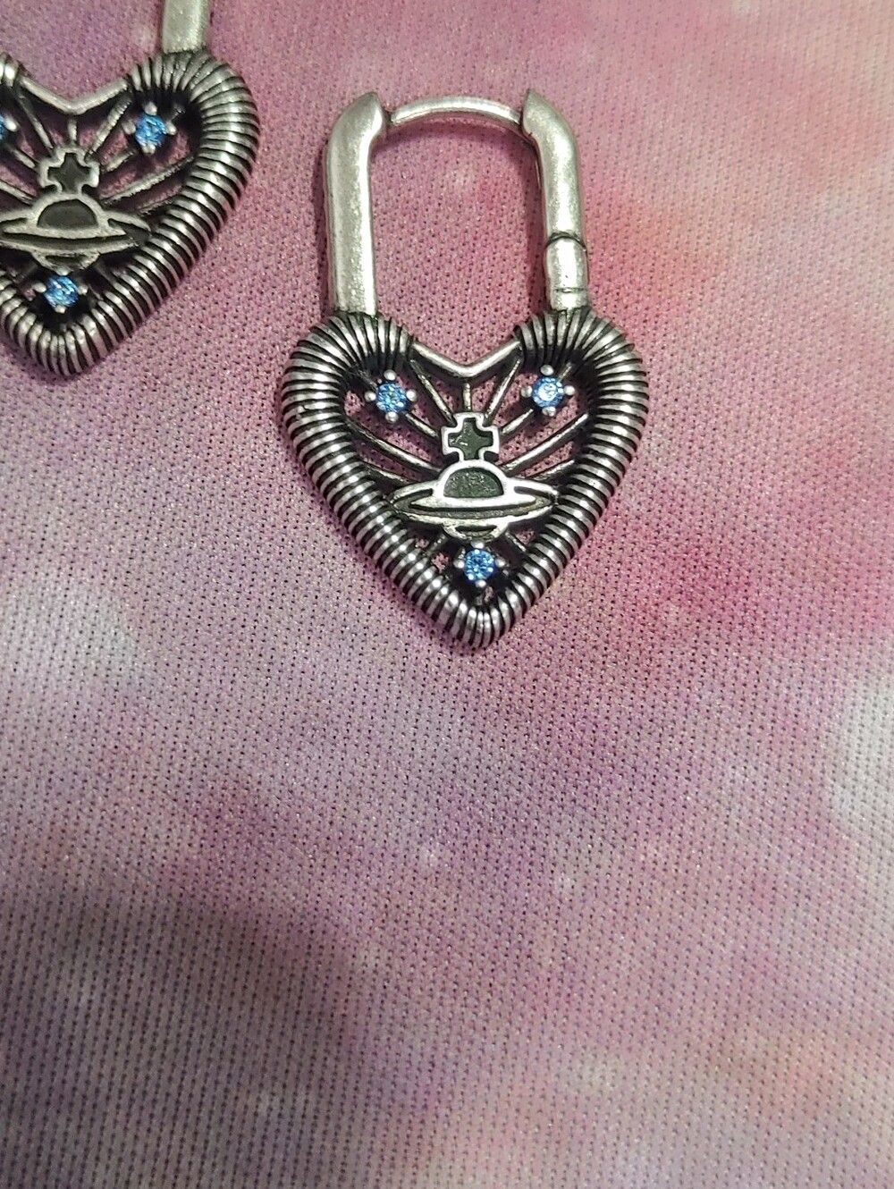 Vivienne Westwood Heart Hoop Earrings - Picture 3 of 8